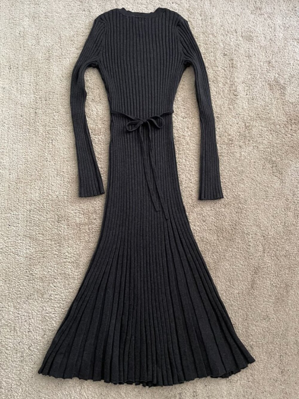Quince Cotton Cashmere Ribbed Long Sleeve Crew Midi Dress NWT Size S Charcoal - Picture 6 of 15